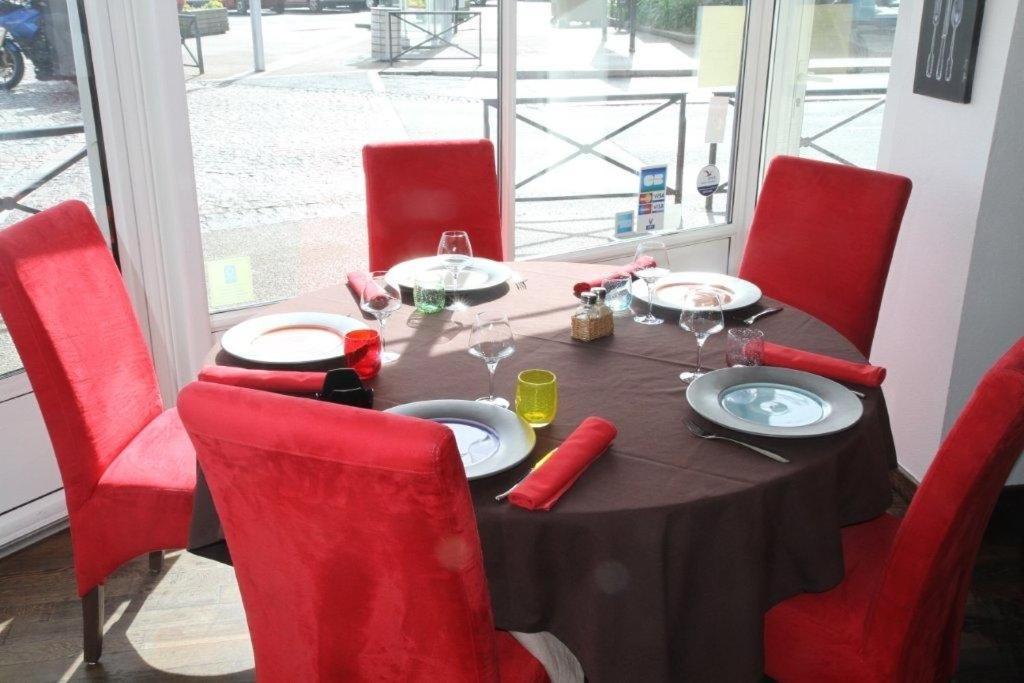 Hotel Le Suroit Perros-Guirec Buitenkant foto