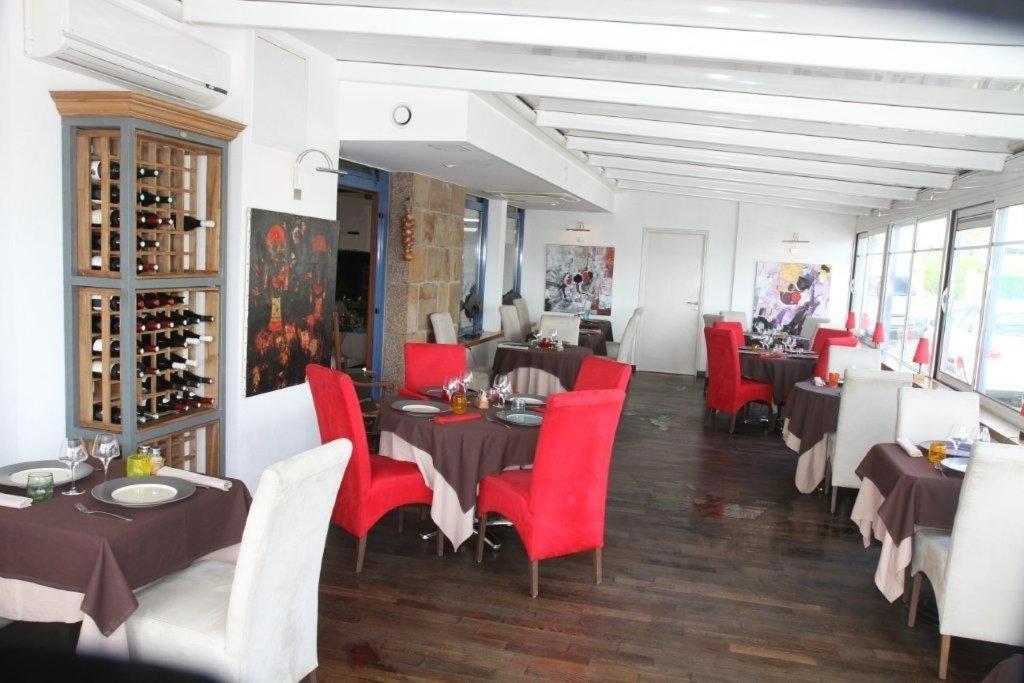 Hotel Le Suroit Perros-Guirec Buitenkant foto