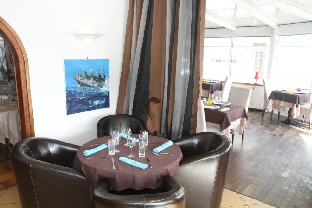 Hotel Le Suroit Perros-Guirec Buitenkant foto
